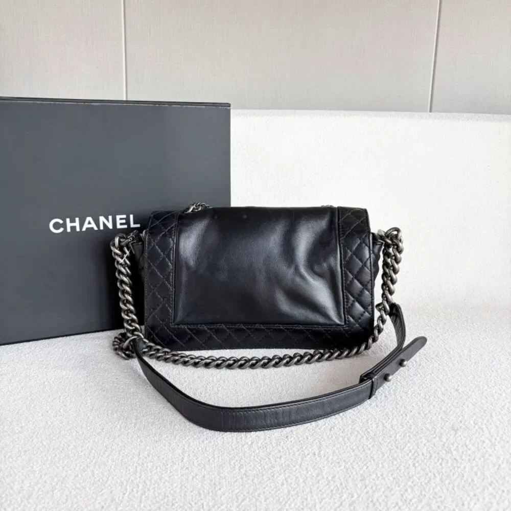Chanel Women Pre-Loved Bag Very Good Condition